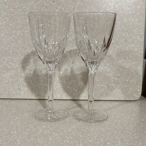 Mikasa Wine Glass Set